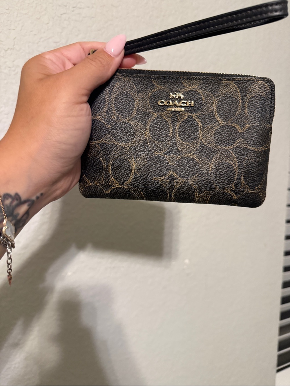 COACH Signature Wristlet in Brown/Black